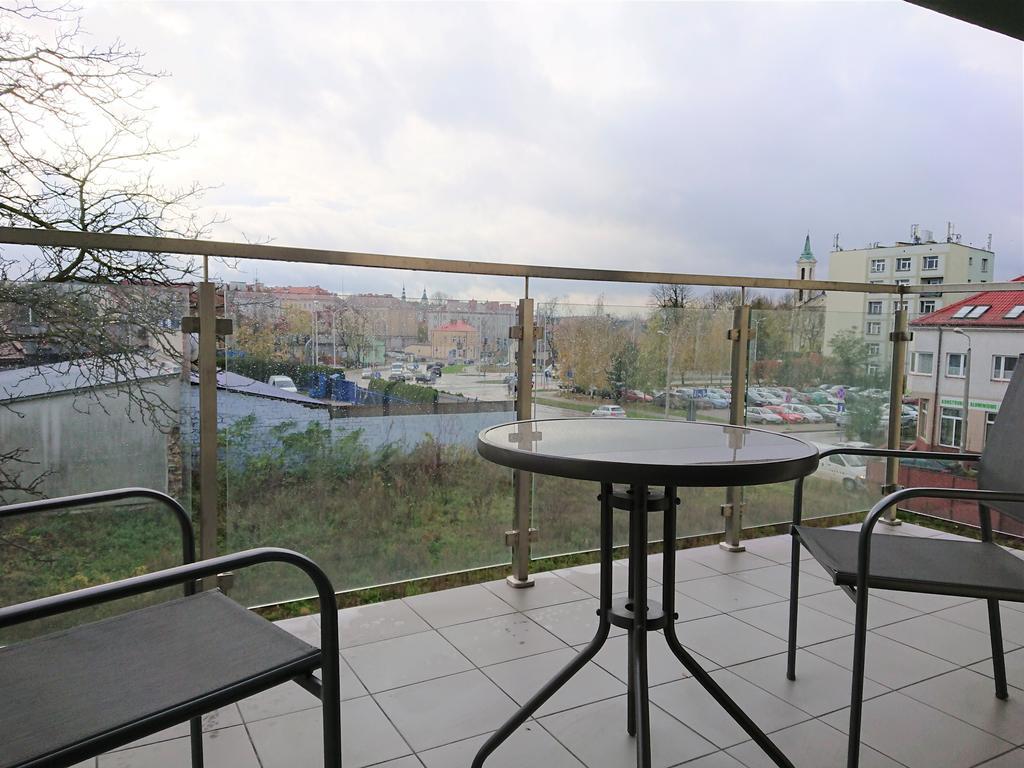 Apartament Exclusive Apartment Kielce Exterior photo