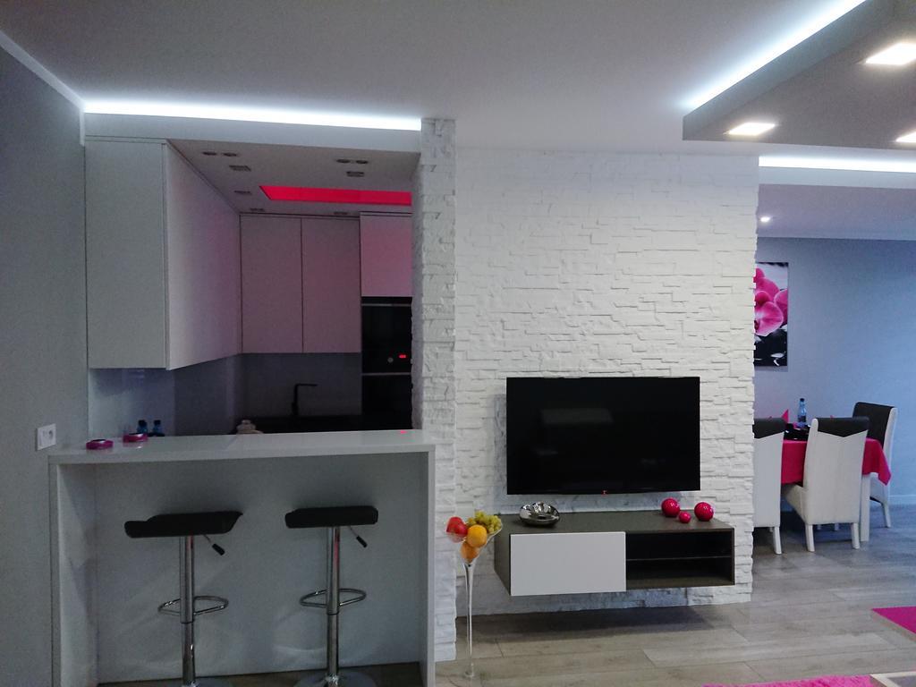 Apartament Exclusive Apartment Kielce Exterior photo